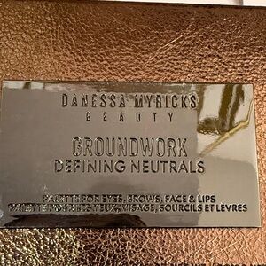 Danessa Myricks Beauty Groundwork Defining Neutrals Palette